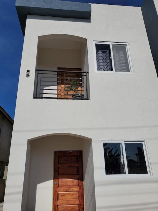 'The Solace' New Luxury Modern 1Bed 1Bath Apt. Portmore Exterior foto